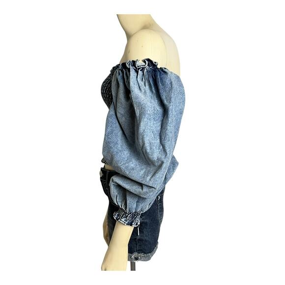 Something Navy Off-Shoulder Puff Sleeve Smocked Chambray Top Blue Women's S Chic - Picture 4 of 7